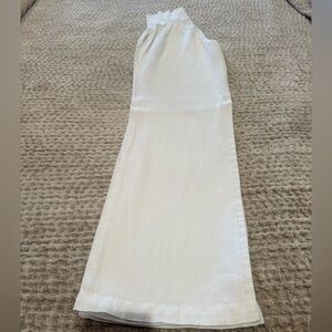Bebé white linen pants wide leg size Small